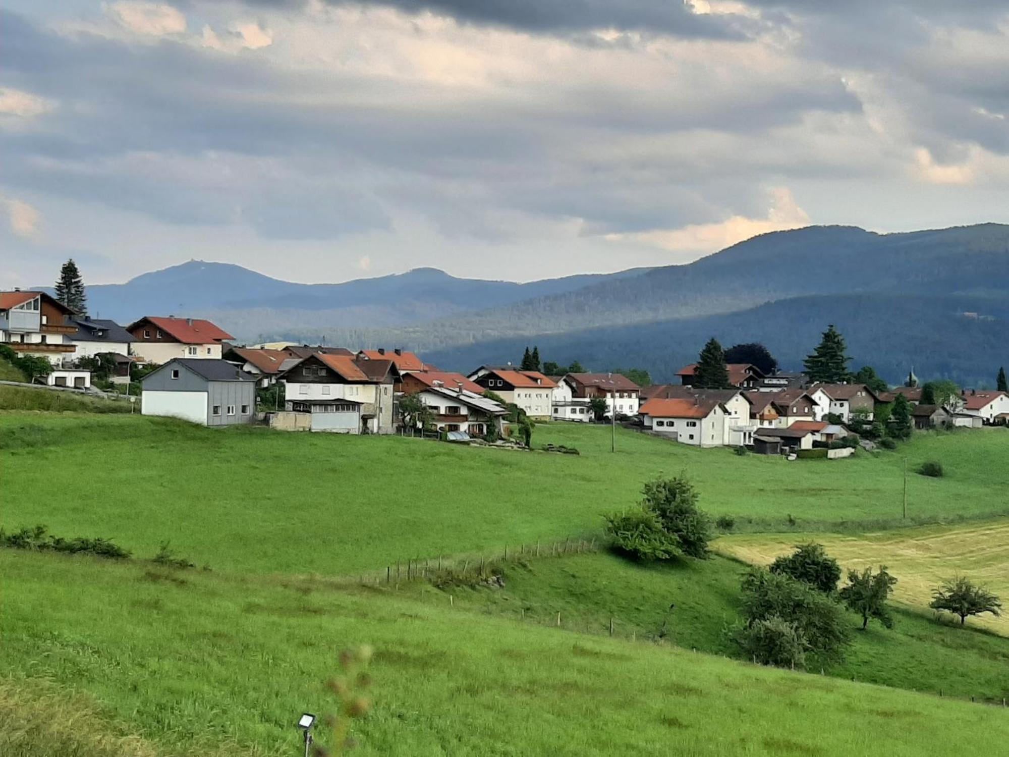Ferienhaus Bergesblick Lam Bagian luar foto