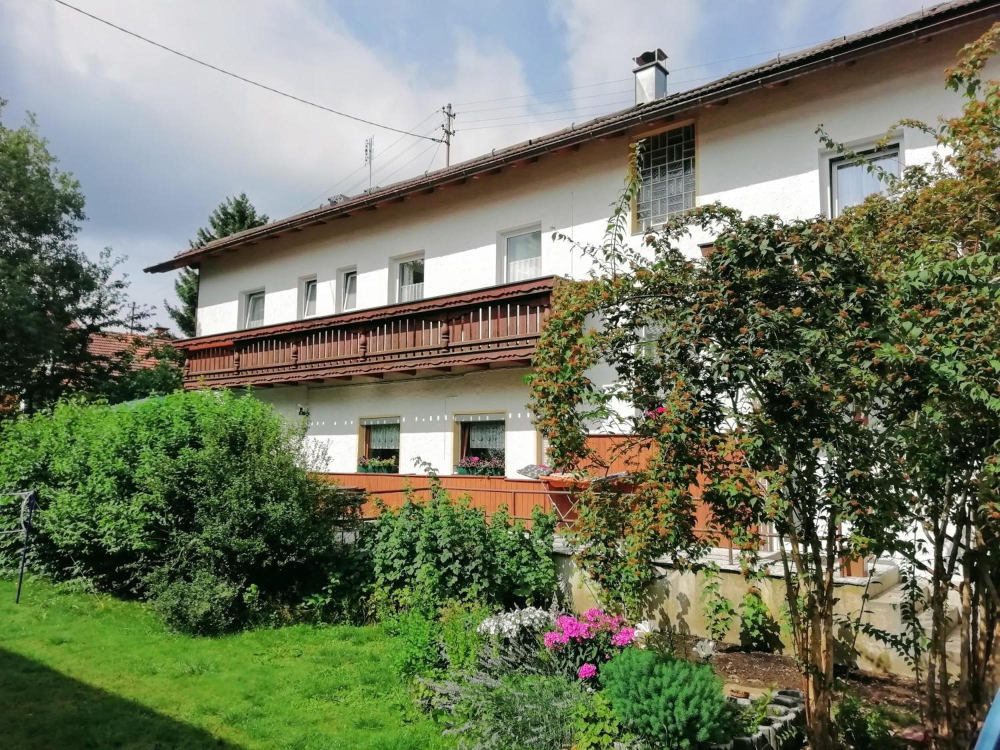 Ferienhaus Bergesblick Lam Bagian luar foto